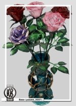 Кованая ваза с розами
